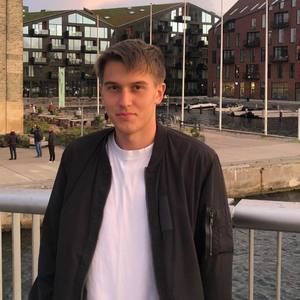 Meet your Posher, Dima